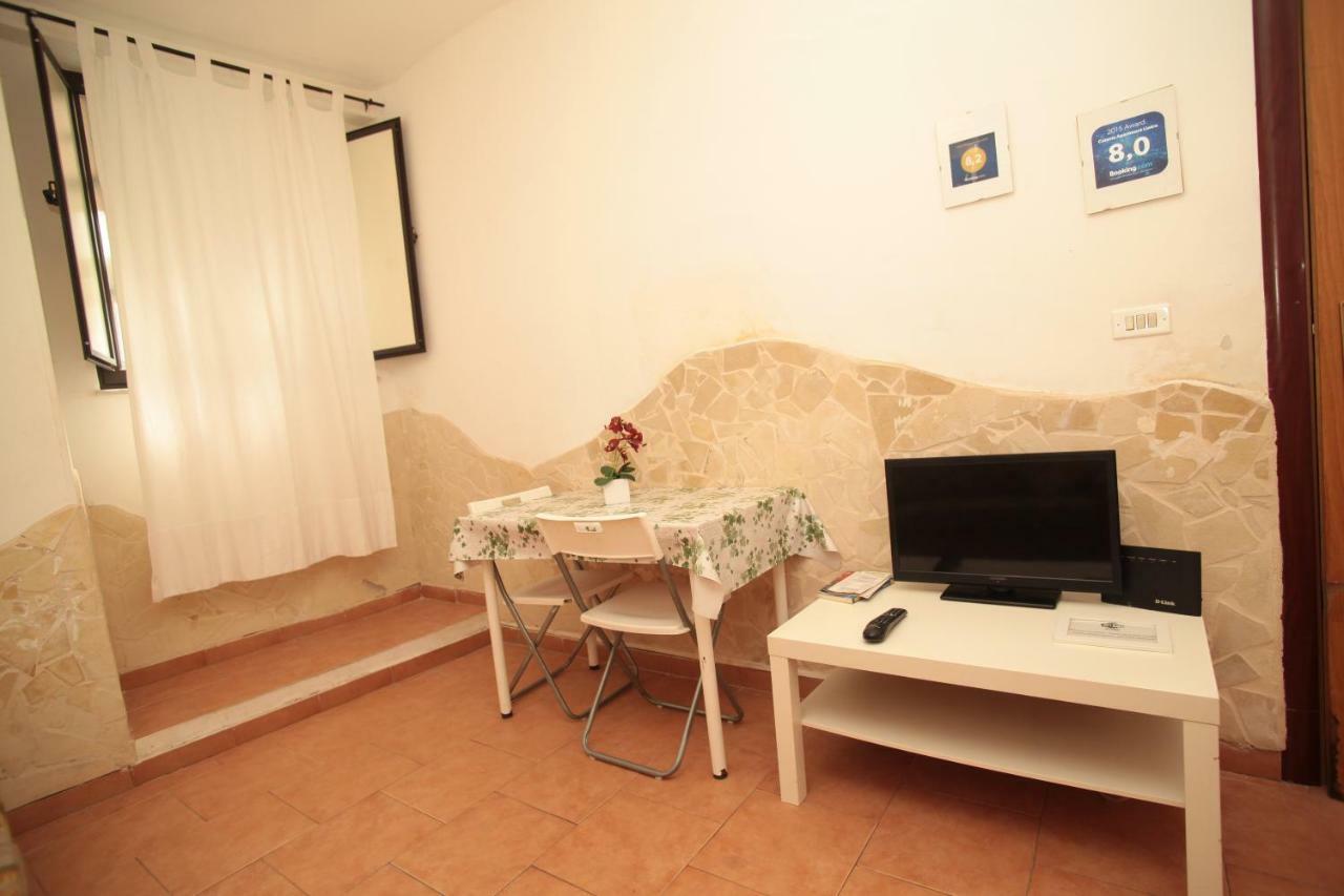 Apartment Liotro